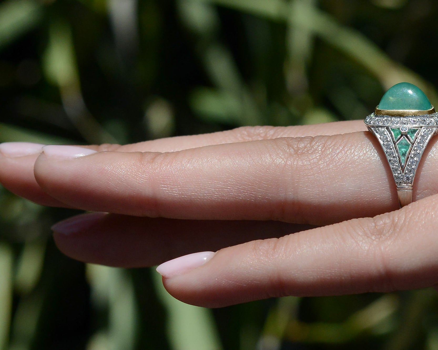 4 Carat Sugar Loaf Colombian Emerald Art Deco Cocktail Ring
