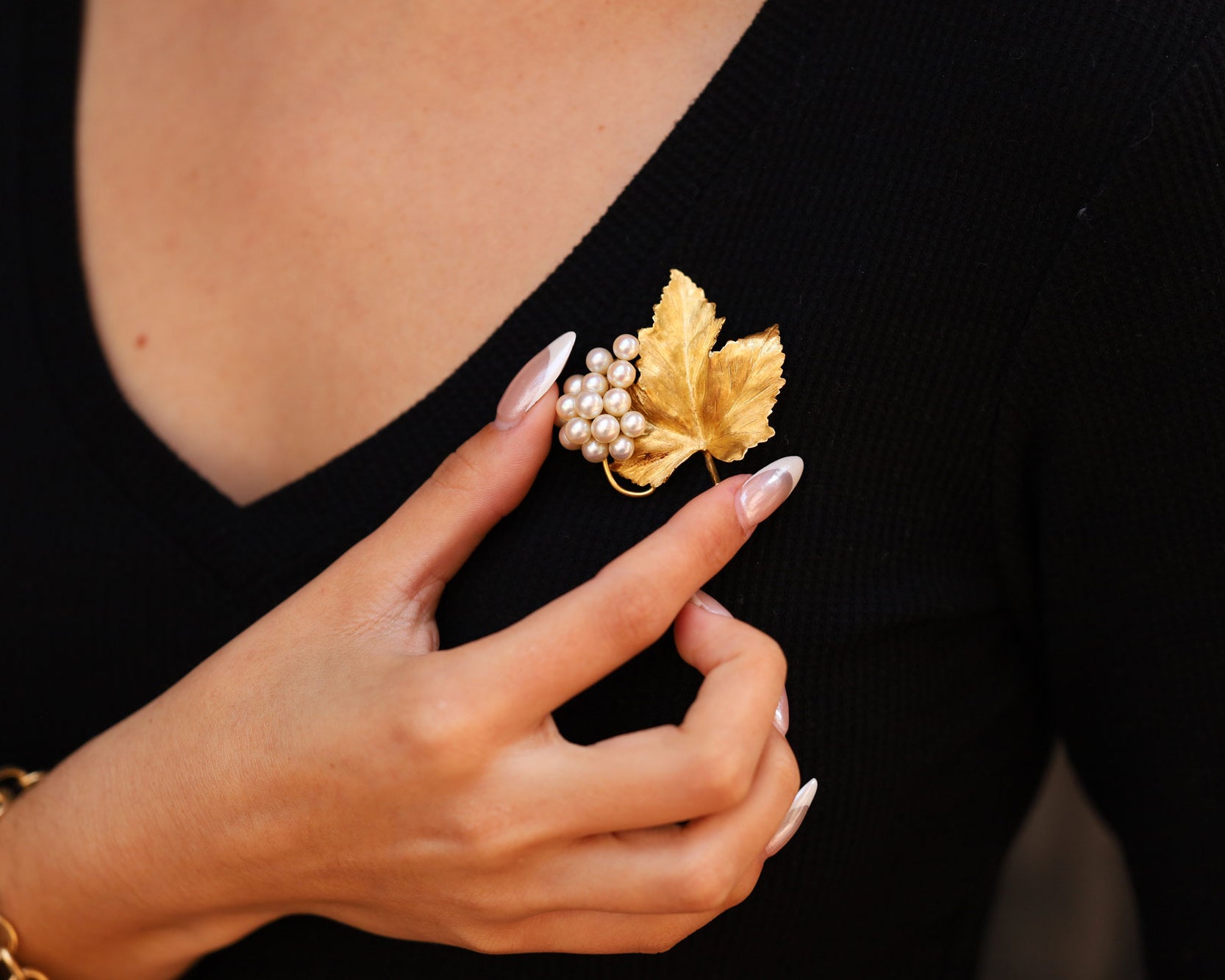 Antique 18k Gold Large Tiffany & Co. Grape Leaf Pearl Brooch