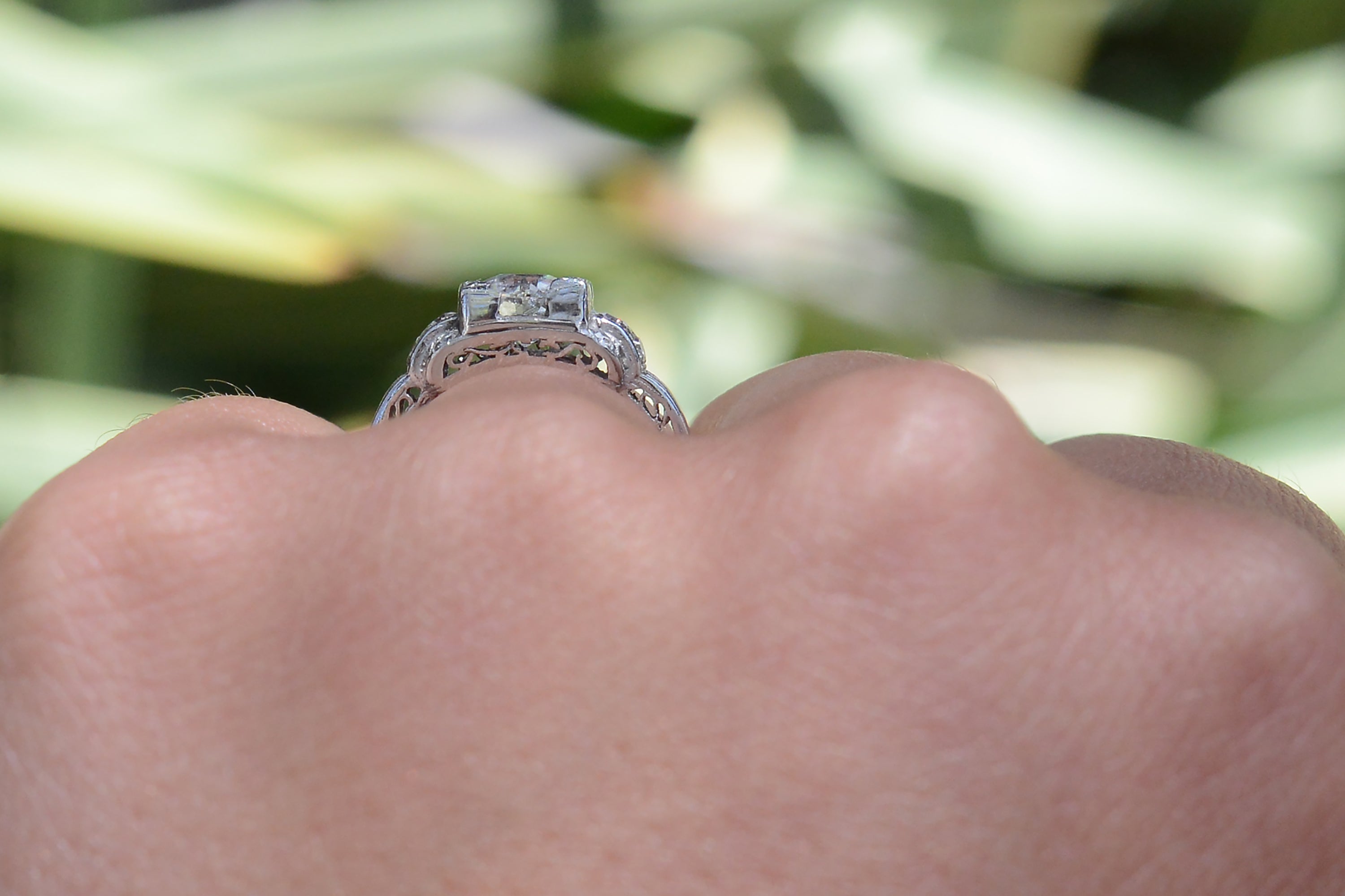 GIA Certified F/VS 1.18 Carat Diamond Vintage Art Deco Engagement Ring