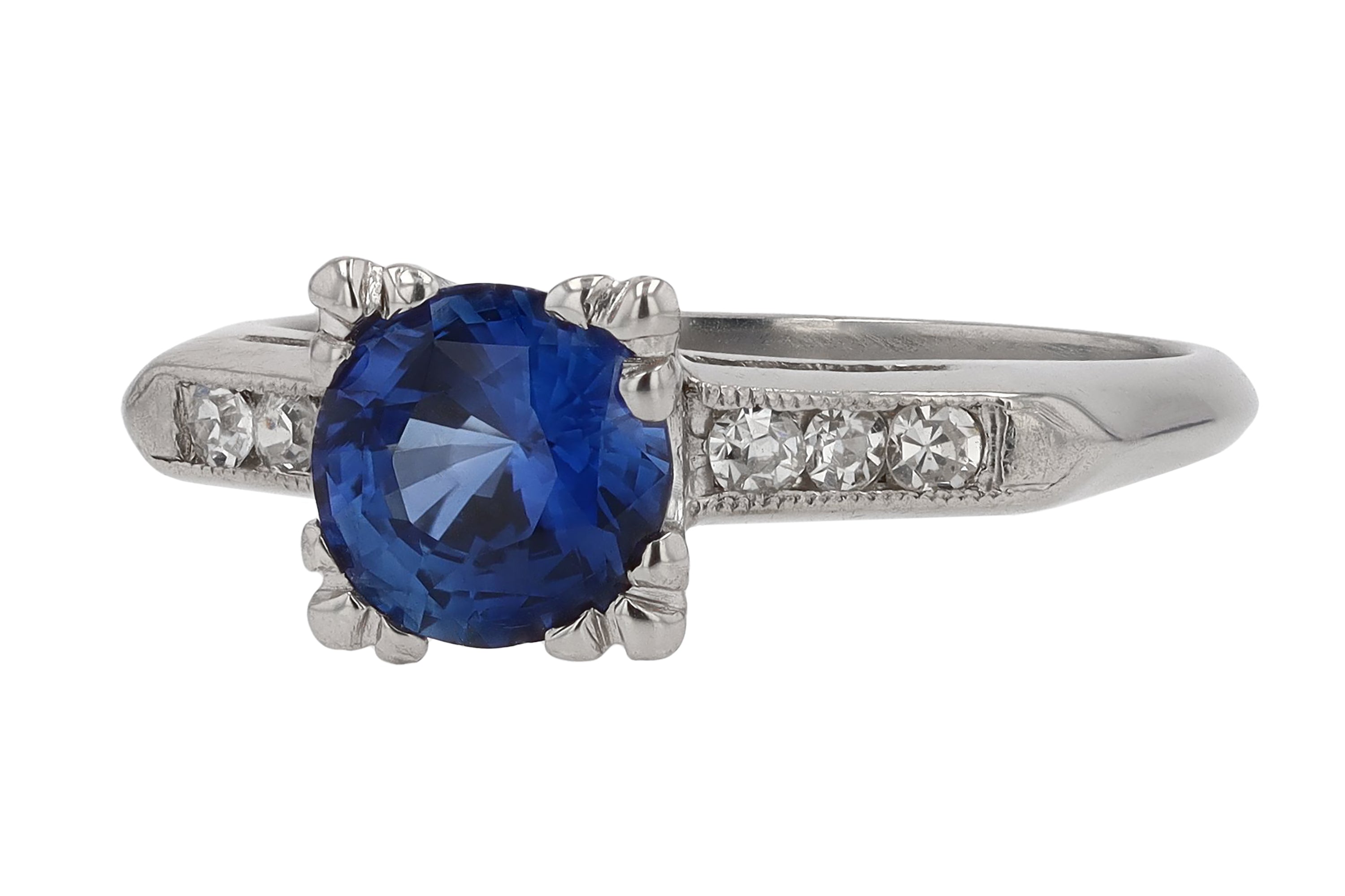 Vintage Retro Solitaire Sapphire Engagement Ring