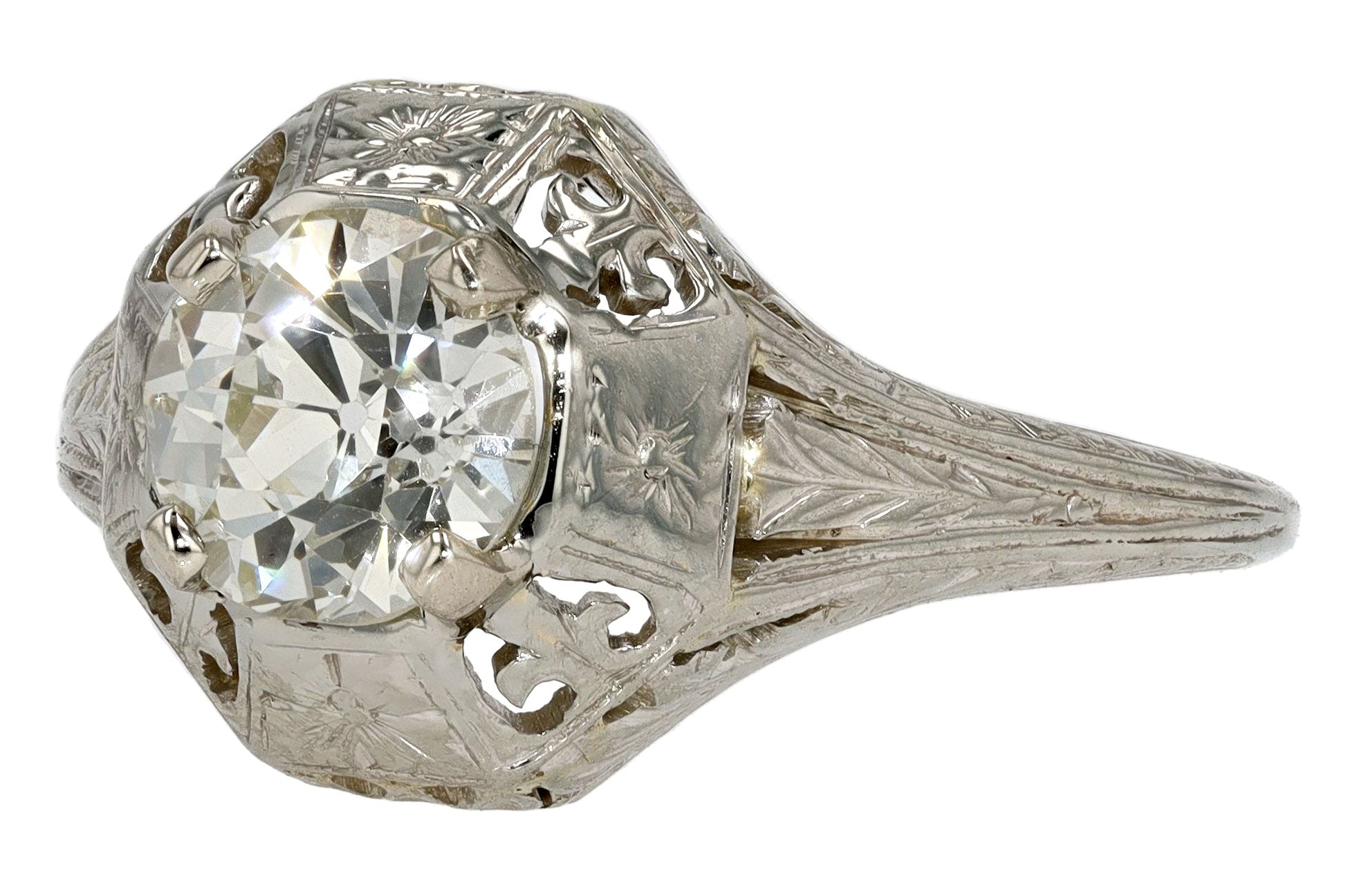 Art Deco GIA Certified 0.90 Carat Vintage Diamond Engagement Ring