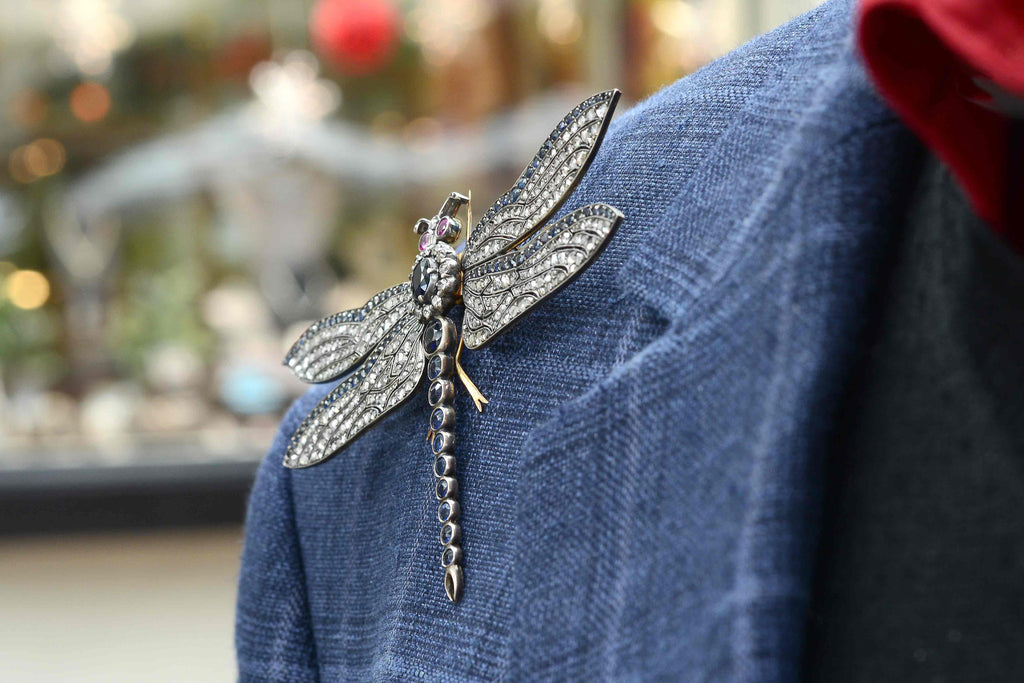 At nearly 3 inches long, this dragon fly brooch is lifesize. 