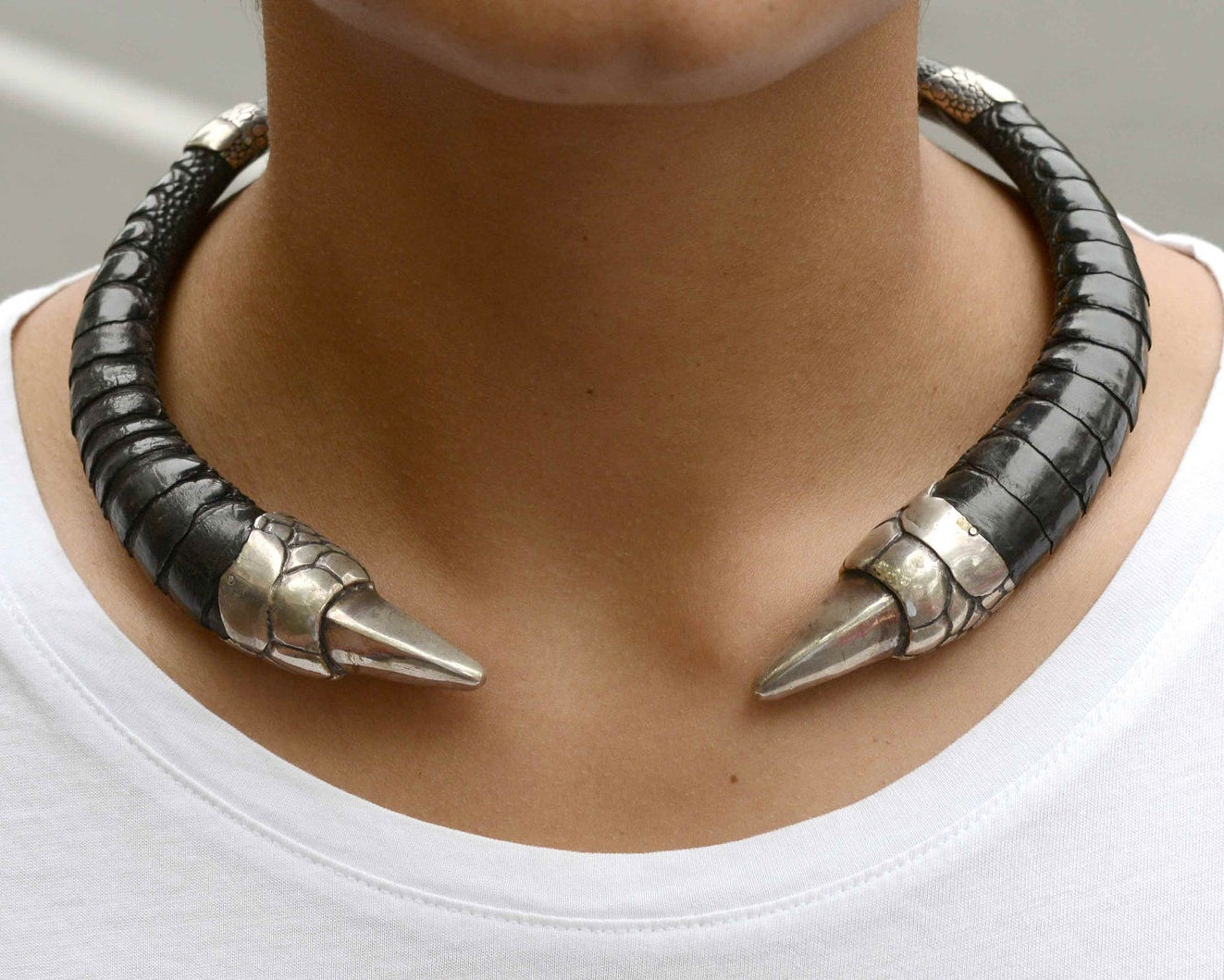A fab Gothic medieval ostrich claw silver choker necklace.