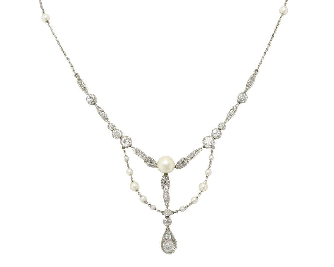 An authentic and feminine Art Nouveau natural pearl and diamond negligee necklace.